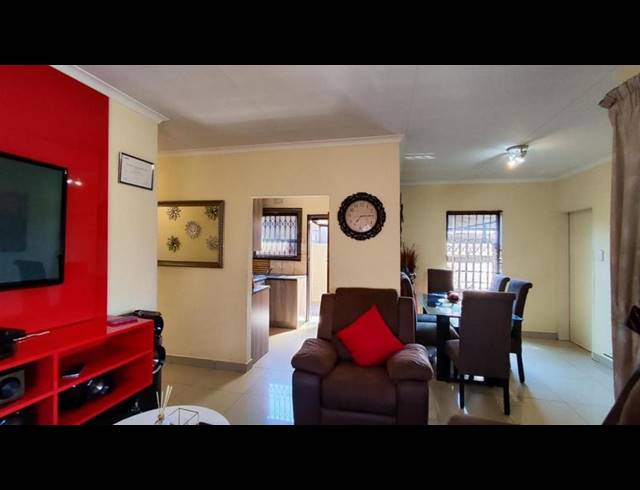 3 BEDROOM HOUSE FOR SALE IN VANDERBIJLPARK CE 4